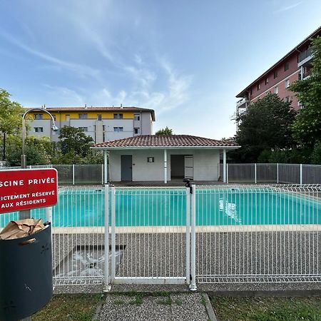 Appartement Cosy Agen Centre Avec Lit King Size Luaran gambar