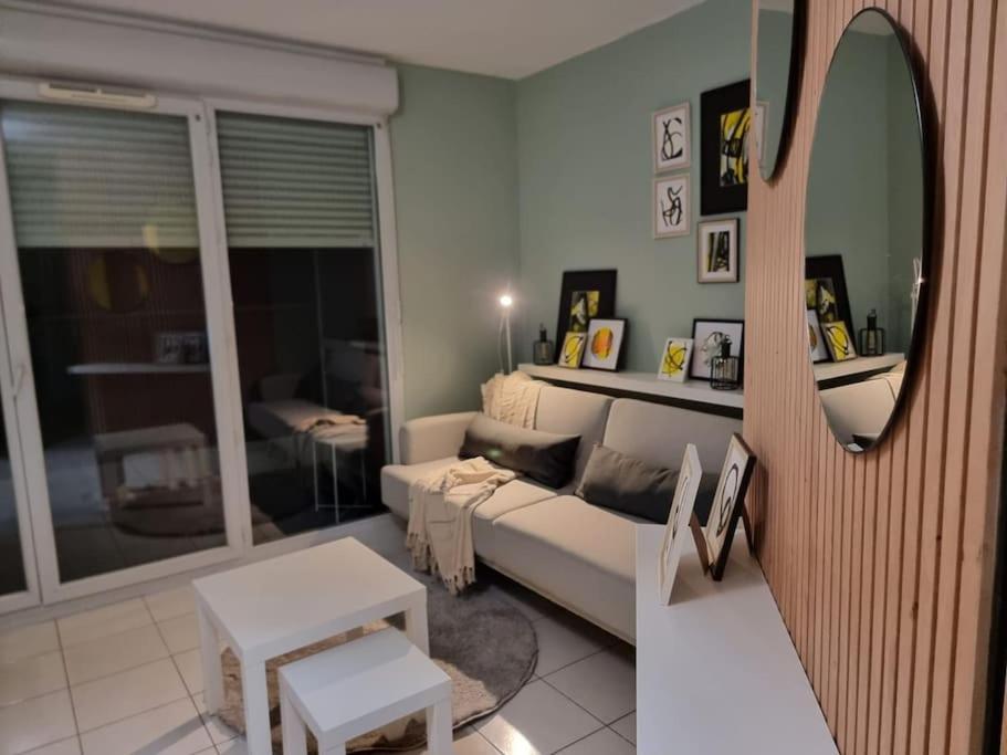 Appartement Cosy Agen Centre Avec Lit King Size Luaran gambar